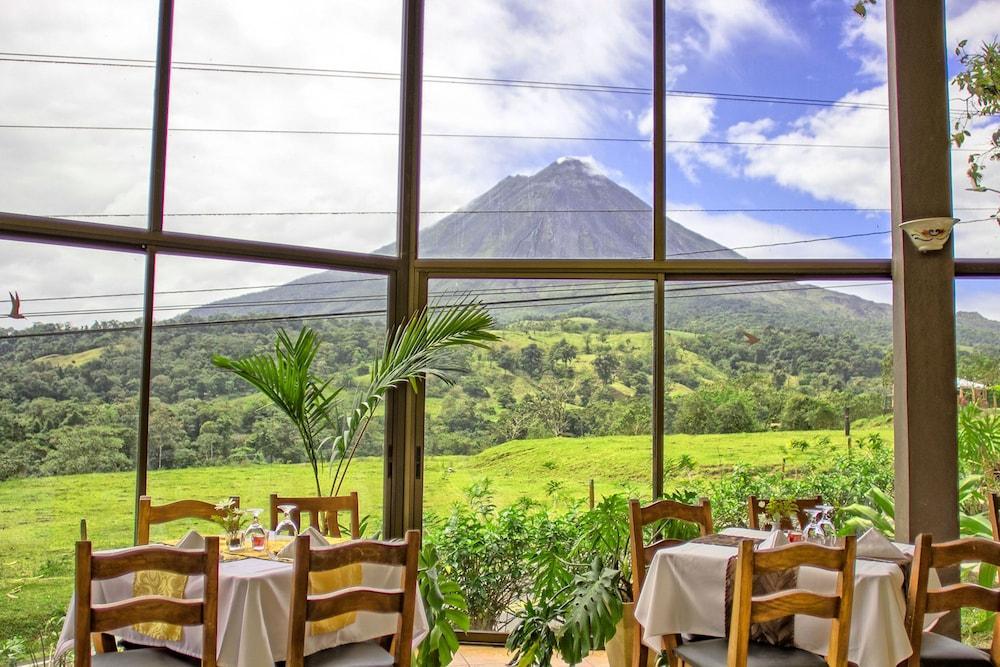 Montana De Fuego Mountain Resort & Spa La Fortuna Exterior photo