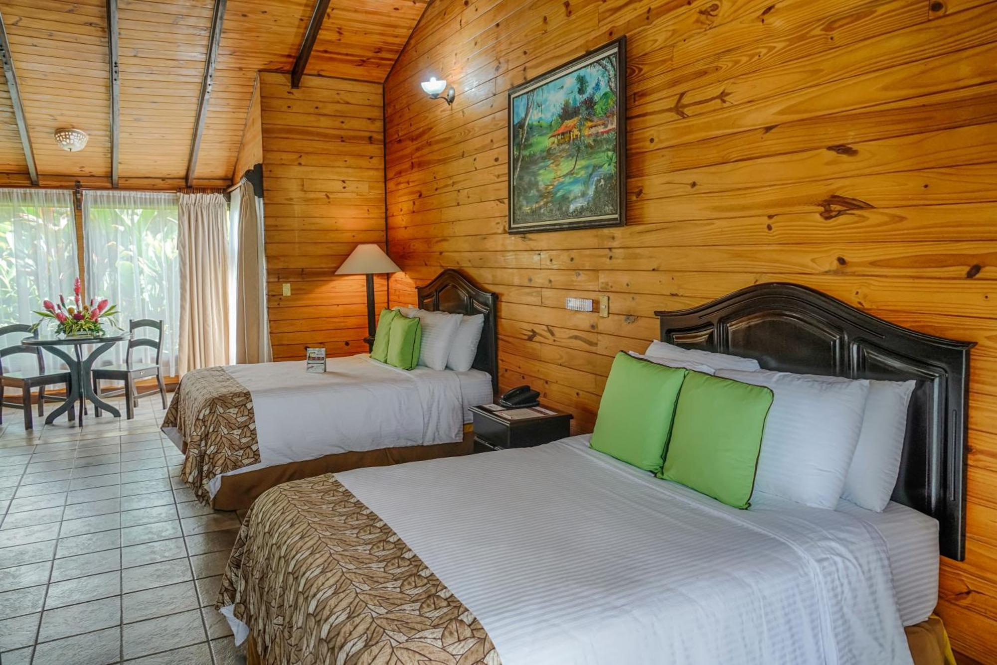 Montana De Fuego Mountain Resort & Spa La Fortuna Room photo