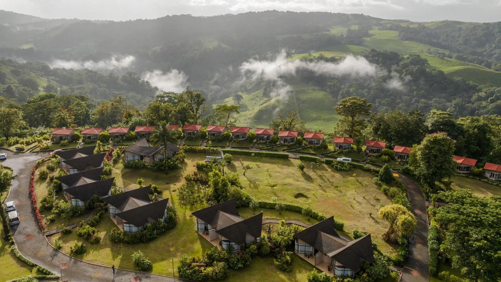 Montana De Fuego Mountain Resort & Spa La Fortuna Exterior photo